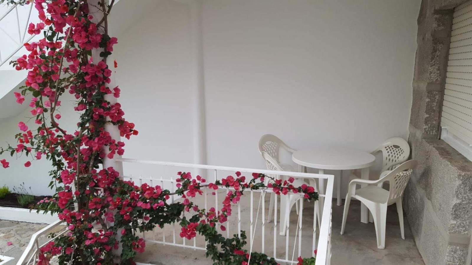 Apartamentos Turisticos Arosa Ogrove O Grove Esterno foto